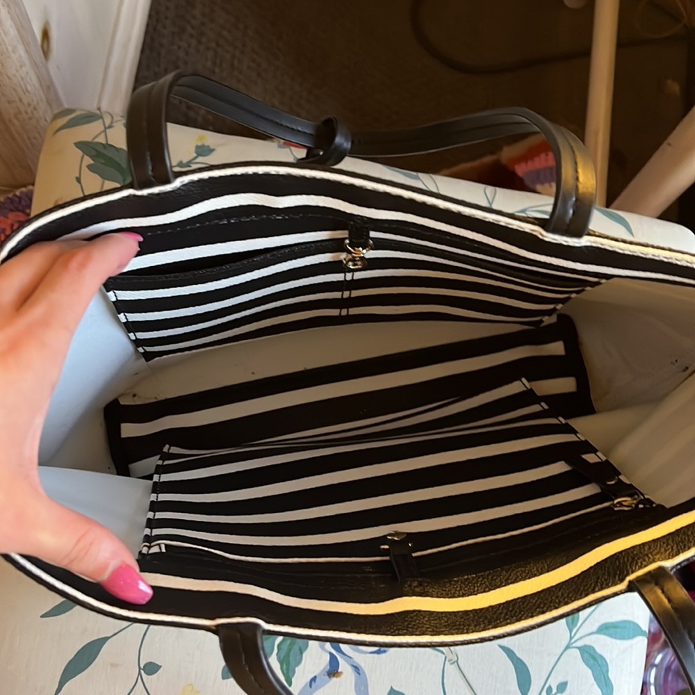 Kate Spade Riley Tote - Picture 6 of 8